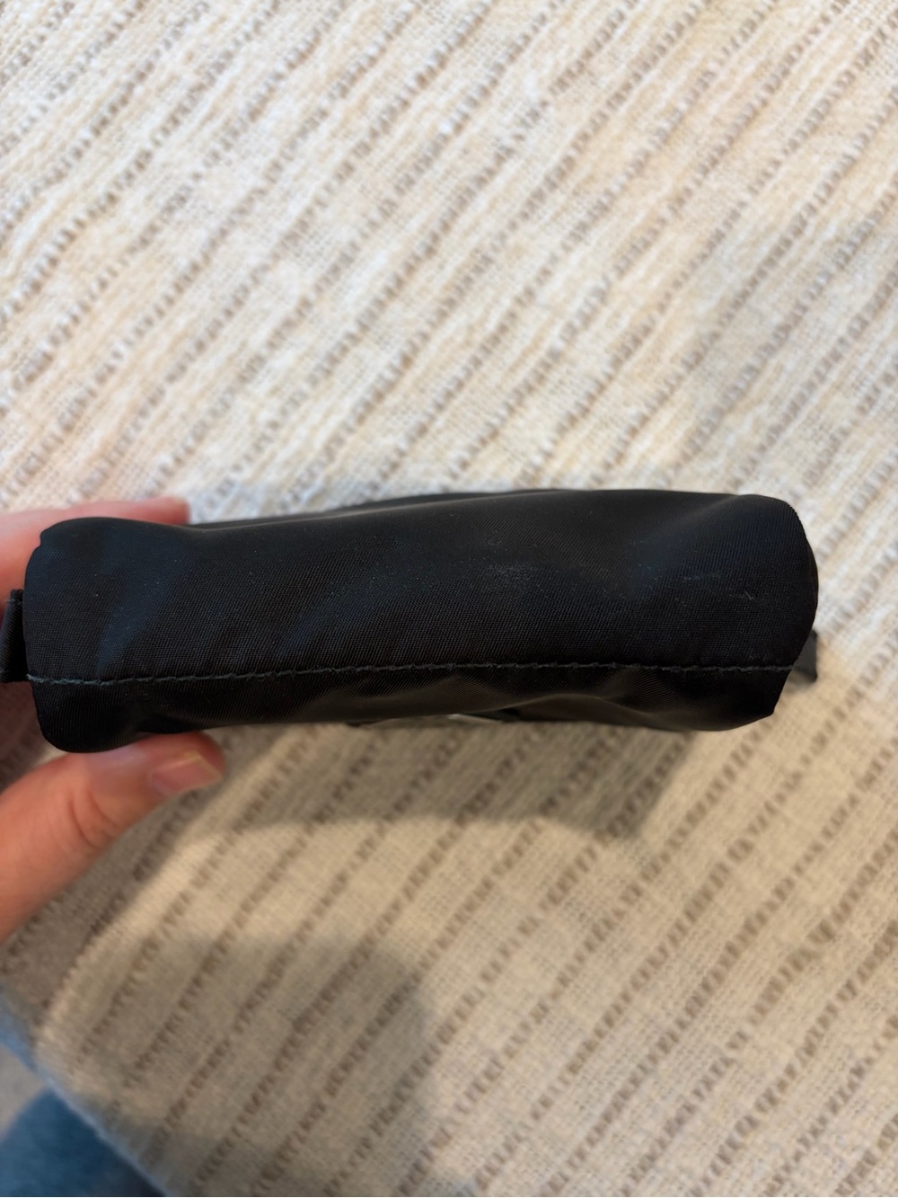 Re-Nylon pouch - Picture 7 of 11
